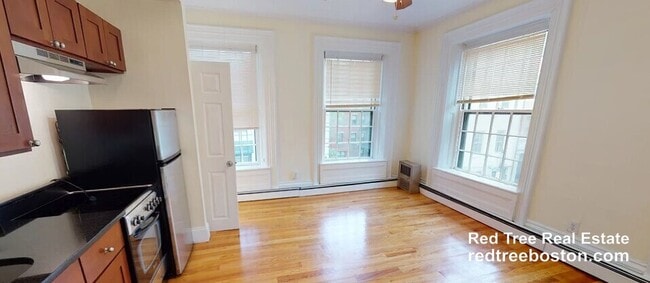 Photo - 24 Joy St Apartment