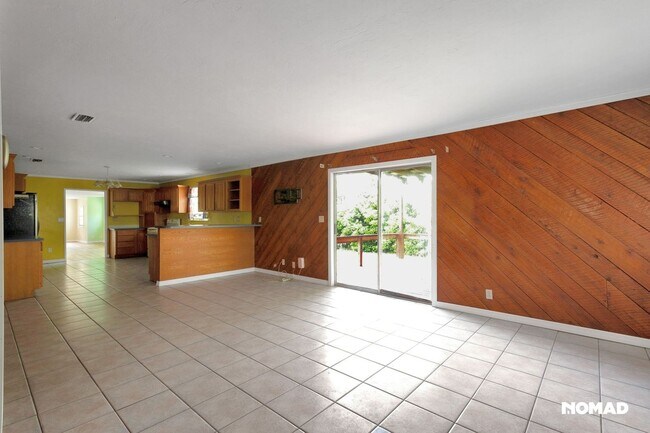 Foto del edificio - Charming 3BR House in Lake Butler