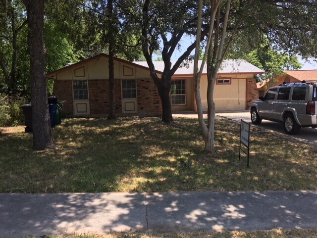 Front of House - 5306 La Cresenta St