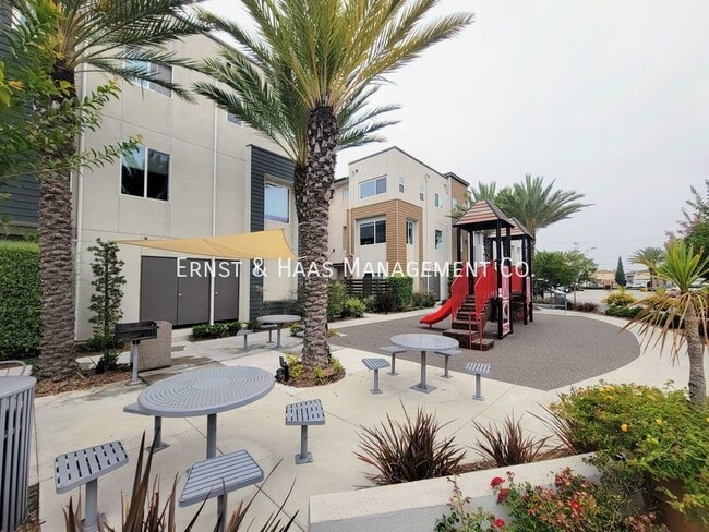 Photo - 14414 Strawberry Ln-#4 Apartment