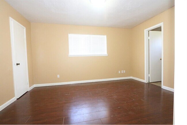 Building Photo - 4803 Brookston St