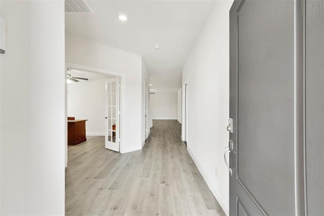 Foto del edificio - 7409 Bird Cherry Ln
