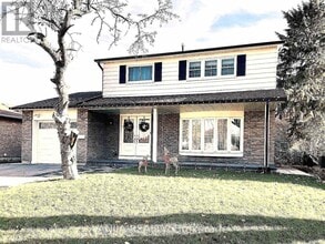 Building Photo - 17 Boundy Crescent