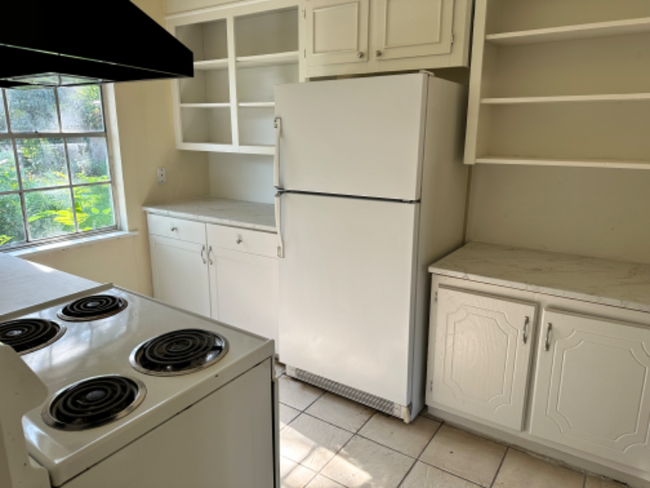 Foto del edificio - 4706 Glenlea Dr