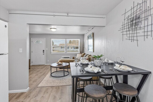 Foto del edificio - 928 W Browning St