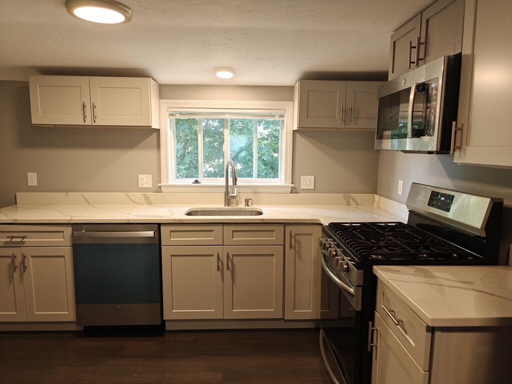 Foto principal - 105 Holyoke St