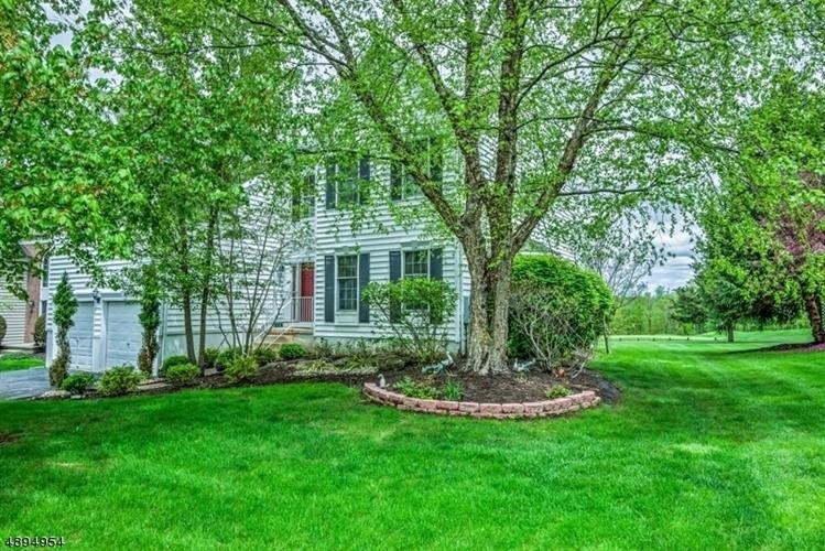 Primary Photo - 38 Vanderveer Dr