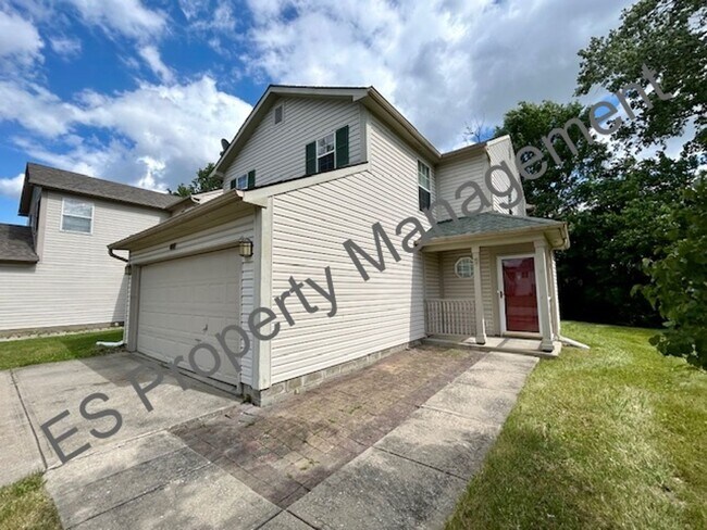 Foto del edificio - Gorgeous Updated 3 Bedroom 2.5 Bathroom Tw...