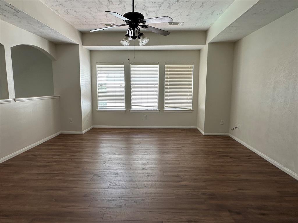 Primary Photo - 16722 Stoneside Dr