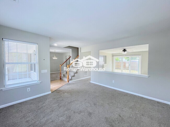 Foto del edificio - 617 Lord Nelson Ct
