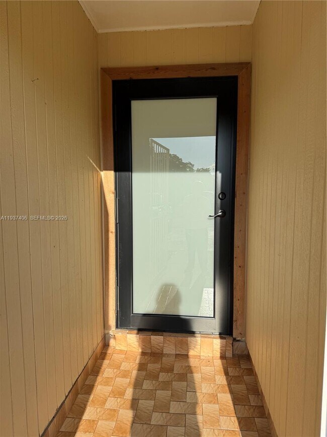 Foto del edificio - 5143 SW 140th Pl