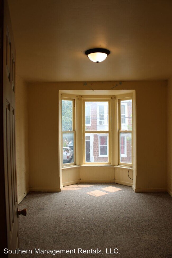 Building Photo - 2 br, 1 bath House - 118 S. Pershing Ave.
