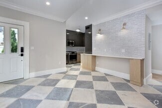 Building Photo - 15 Lanark Rd