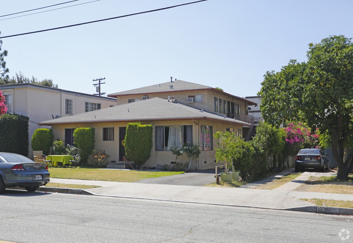 Edificio - 706 E Lomita Ave