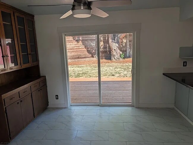 Foto del edificio - 1315 Lehigh Way SE