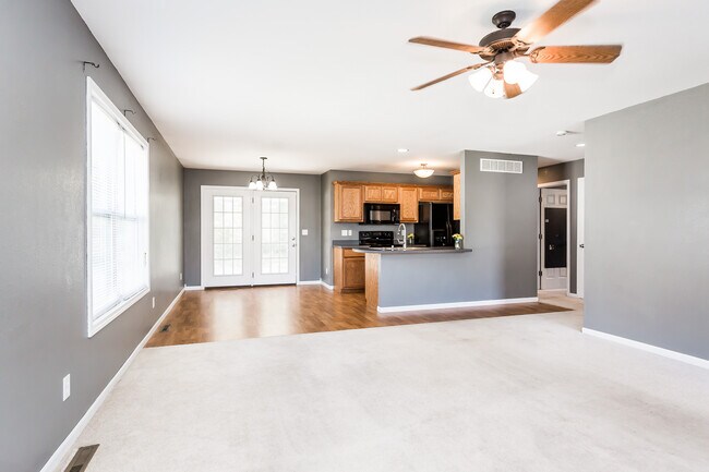 Foto del edificio - 338 16th St Cir