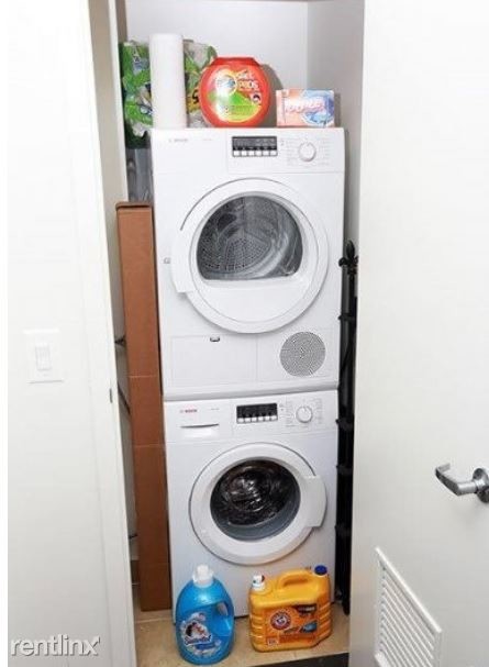 Building Photo - 2 br, 1 bath  - 1215 Broadway 8G
