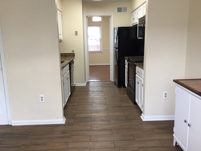 Foto del edificio - 2863 Coors Park Ct