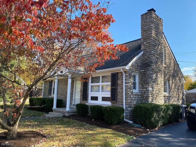 Building Photo - 3 br, 1 bath House - 1802 Beacon Hill Road