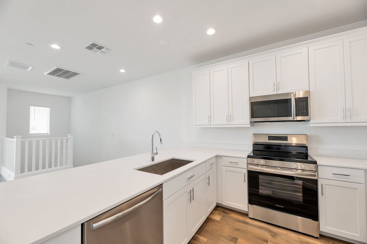 Foto principal - Brand New Luxurious Modern 3 Bedroom 2 Bat...