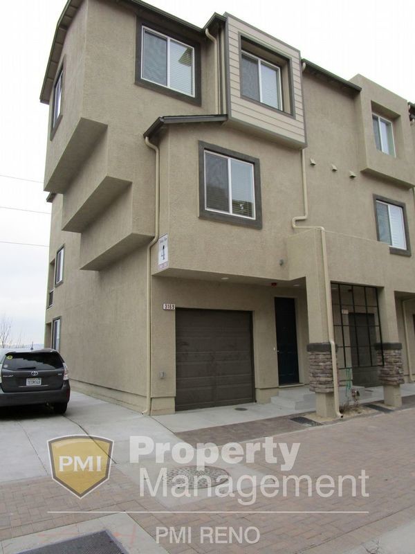 Primary Photo - 3169 Sterling Ridge Cir