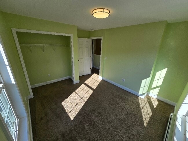 Building Photo - 437 Lapan Rd