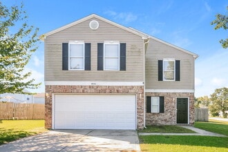 Building Photo - 8551 Bluff Point Dr