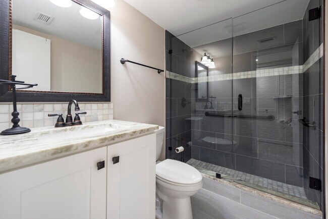 Foto del edificio - 6579 Spring Bottom Way