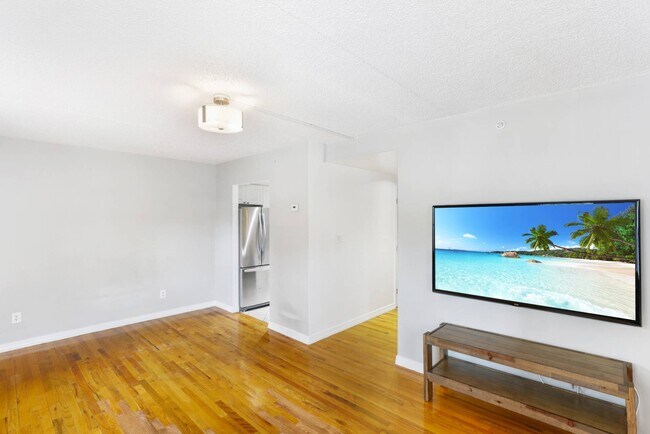 Foto del edificio - 6902 Narrows Ave
