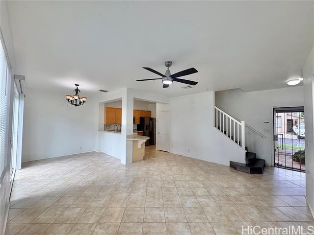 Building Photo - 91-1033-1033 Kanela St