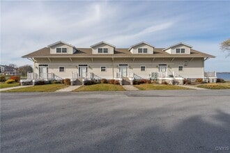 Building Photo - 207 General Smith Dr