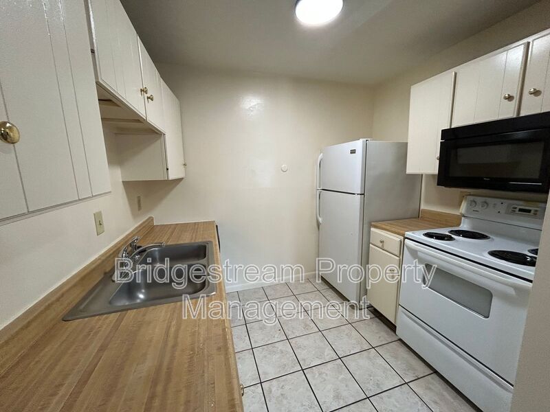 Foto del edificio - 7123 N Springboro Pike