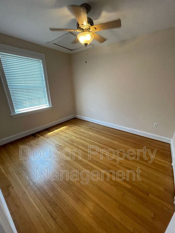 Foto del edificio - 601 Roseneath Rd