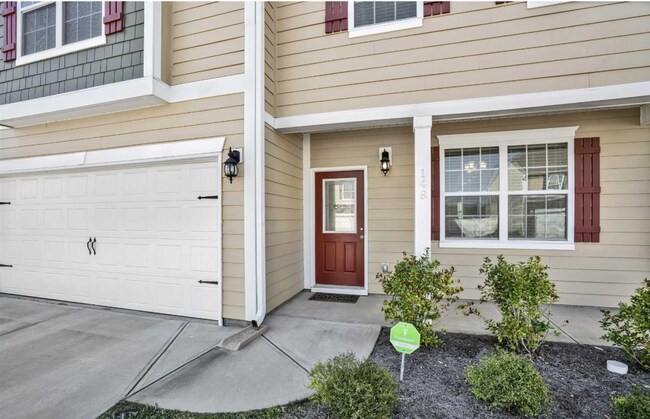 Foto del edificio - Spacious 3/2.5 Home in Simpsonville!