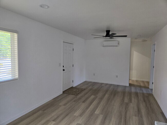 Foto del edificio - Brand-New 2 Bedroom, 1 Bath ADU — $1695/mo