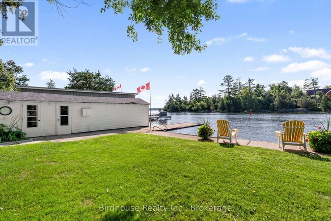 Photo du bâtiment - 99 Riverside Dr