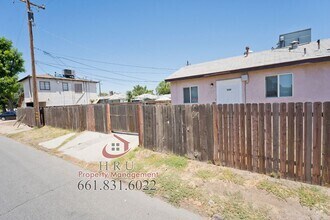 Building Photo - 1616 El Ralfo Dr