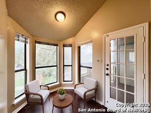 Foto del edificio - 4839 Brandeis St