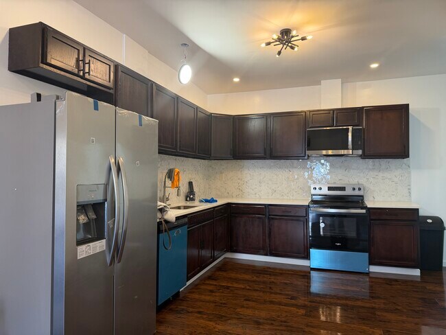 Foto del edificio - 1438 Ferndale Ave