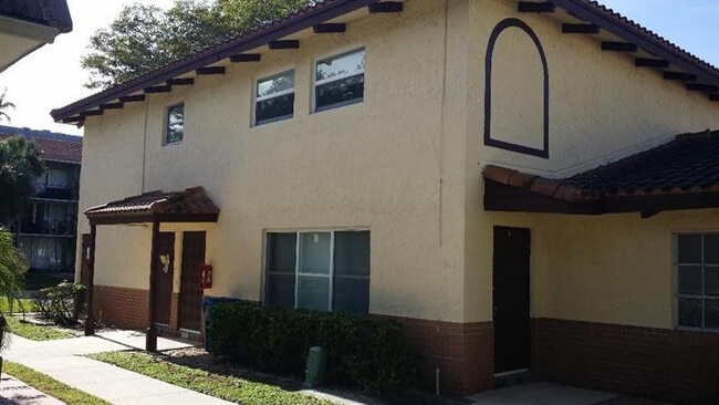 Building Photo - 8877 NW 28th Dr