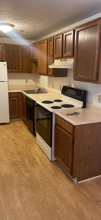 Primary Photo - Dunns Bridge Apartments