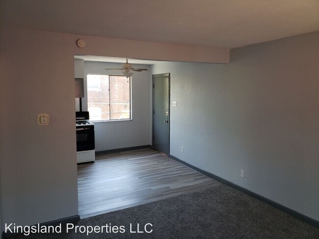 Building Photo - 218 Bellerive Blvd