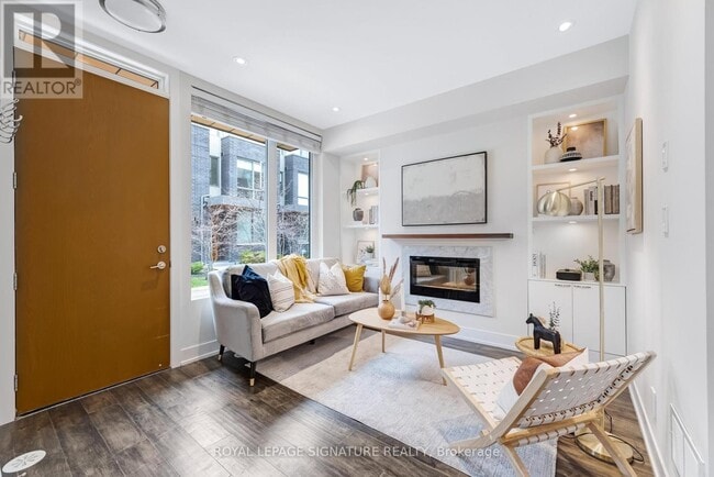 Building Photo - 46 Curzon St