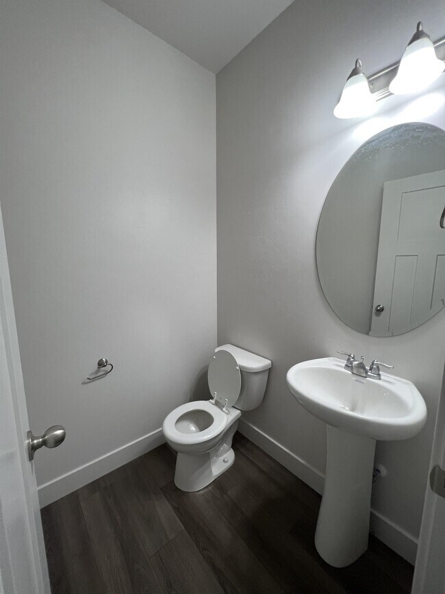 Foto del edificio - 822 E 380 S