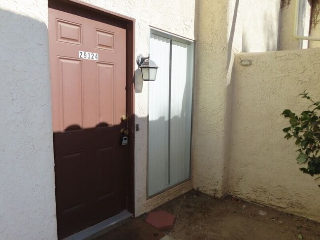 Building Photo - 29324 Vía Frontera