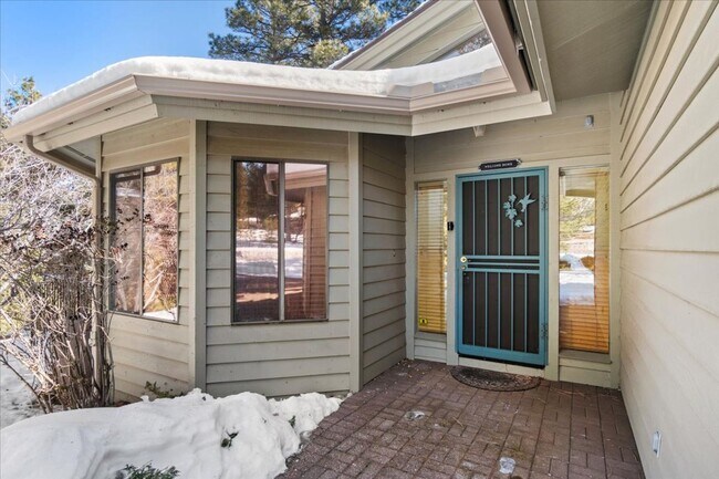 Building Photo - Beautiful Elk Run Home for Rent