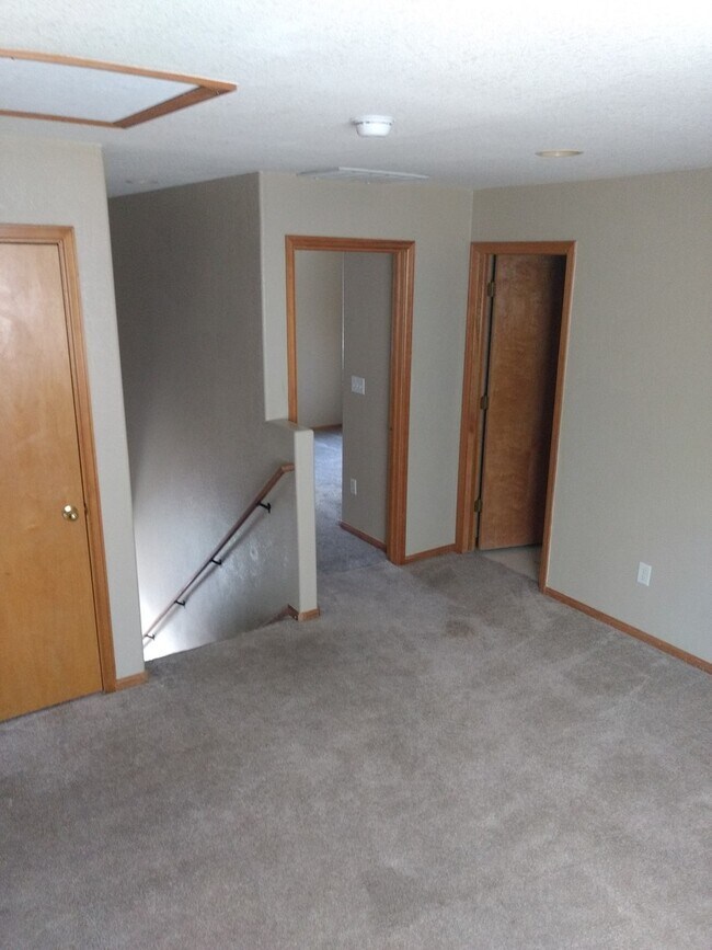 Foto del edificio - 3 Bedroom 2 Bath House in Thornton Available Now!
