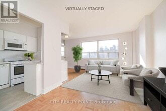 Building Photo - 490 Eglinton Ave E