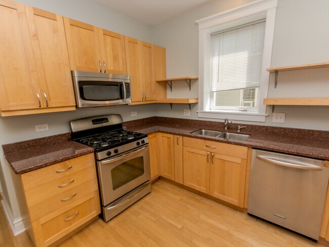 Foto del edificio - 1936 N Central Park Ave