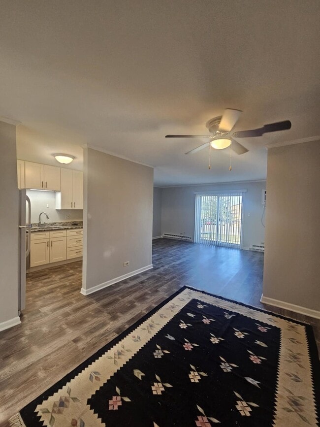 Building Photo - 4208 Bonhill Dr